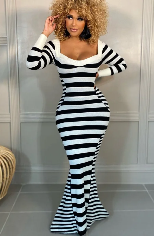 Striped V Long Sleeve Mermaid Maxi Dress