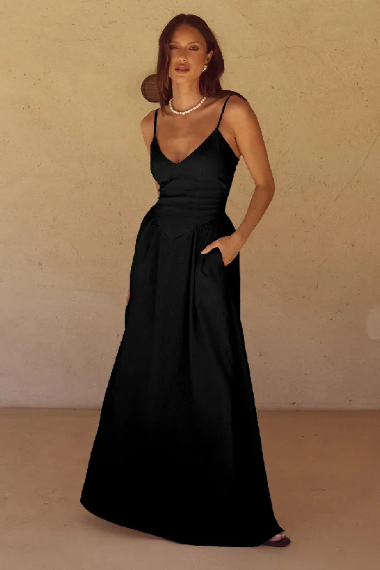 ZEPHY MAXI DRESS  - BLACK