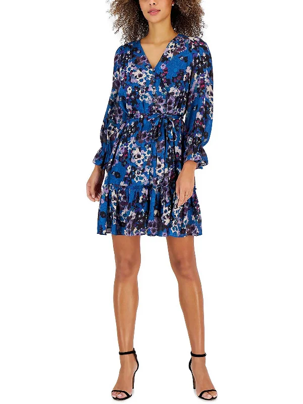 Petites Womens Floral Fit & flare Mini Dress